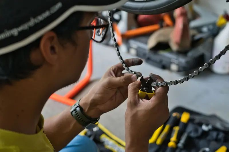 A bike that quits mid-shift costs you the whole day
