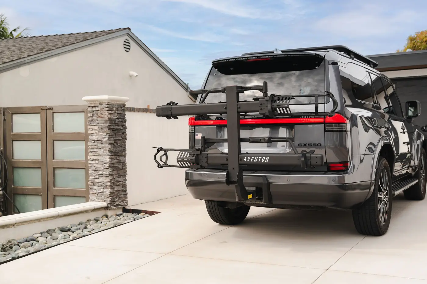 Aventon Aventon Hitch Rack Pro — hero