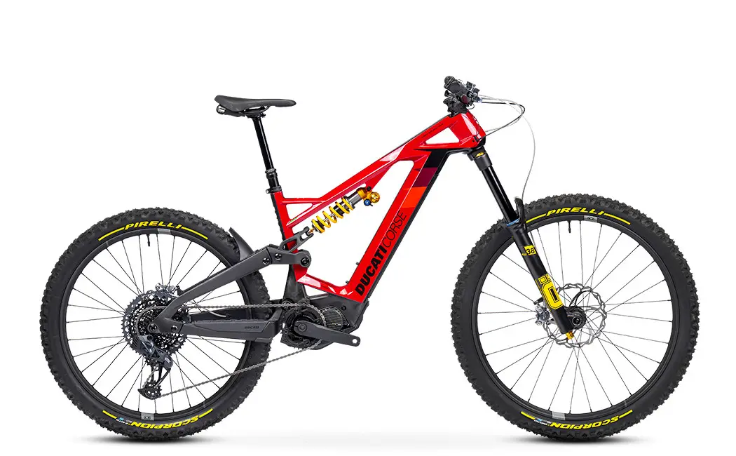 Ducati Powerstage RR — hero