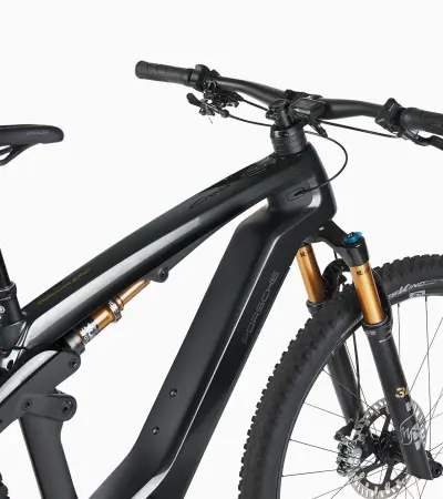 Porsche eBike Cross Performance EXC — lifestyle